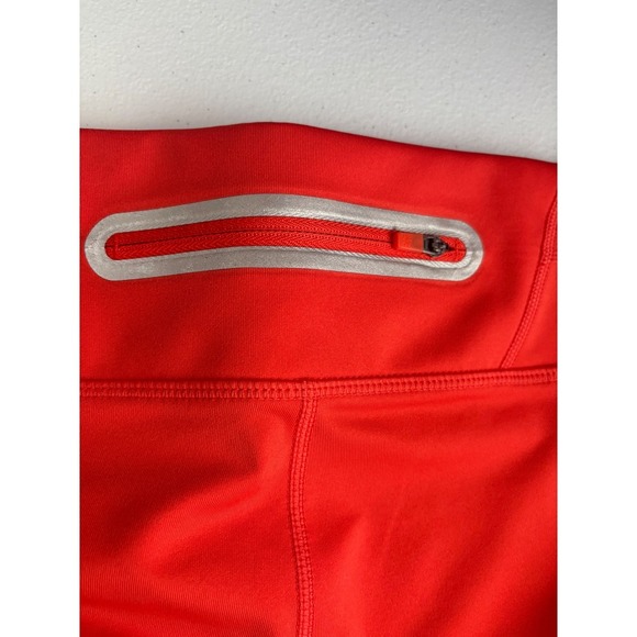 Athleta Womens Medium Interval Stash Cardinal Red Athletic Capri Leggings - Picture 3 of 6